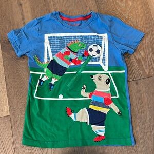 Mini Boden Boys soccer t-shirt
